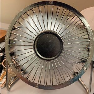 Meet your Posher, Nader